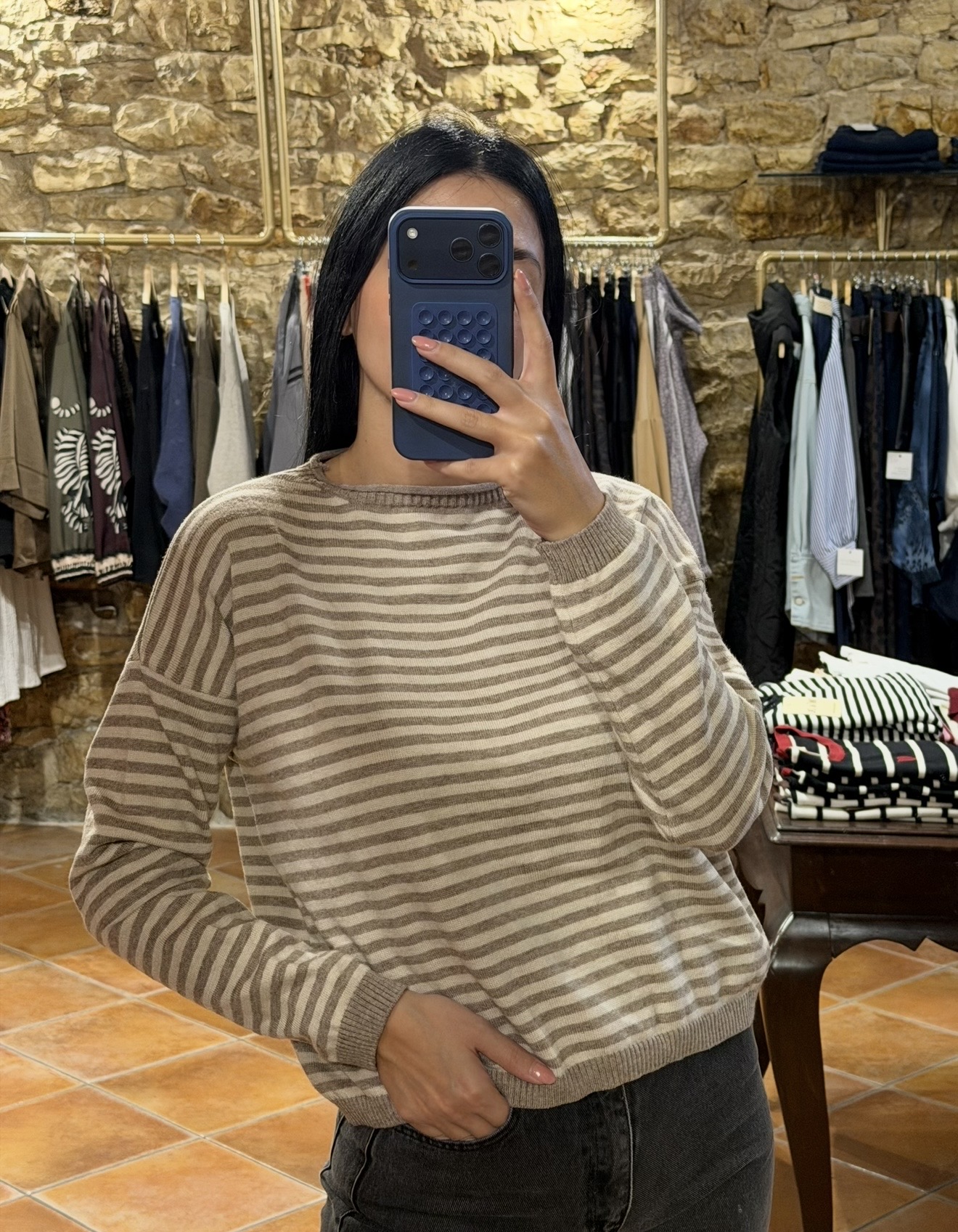 Πλεκτή μπλούζα ριγέ Μπεζ Πλεκτή μπλούζα ριγέ Μπεζ