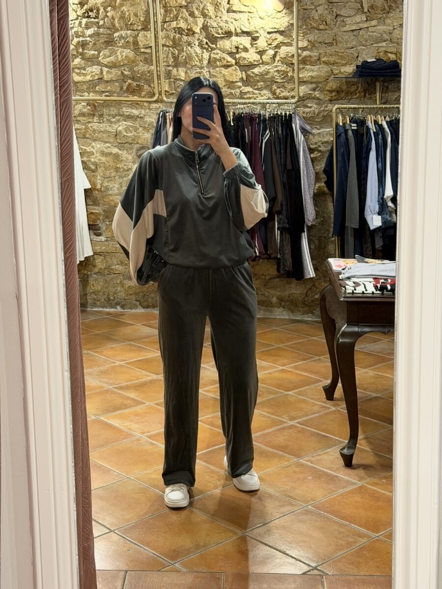 velvet Σετ με ρίγα Γκρι