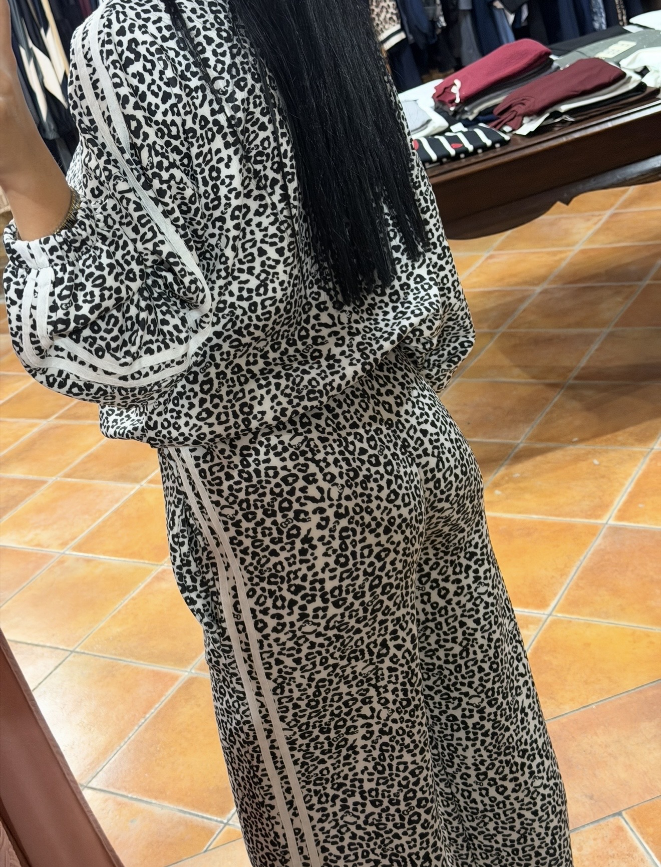 Σετ φόρμα leopard Ασπρόμαυρο Σετ φόρμα leopard Ασπρόμαυρο